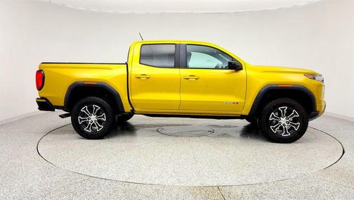 2023 GMC Canyon AT4