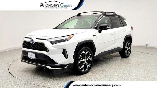 Wind Chill Pearl/Midnight Black Metallic 2023 Toyota RAV4 Prime XSE