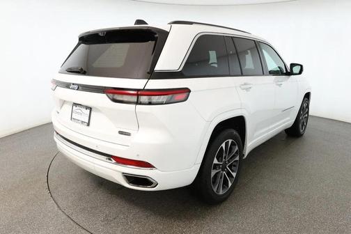 2023 Jeep Grand Cherokee 4xe Overland