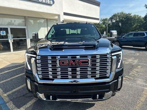 2024 GMC Sierra 2500 Denali