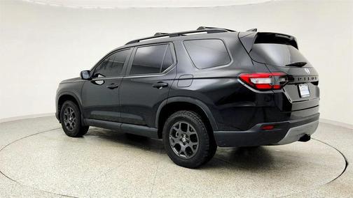 2023 Honda Pilot AWD TrailSport
