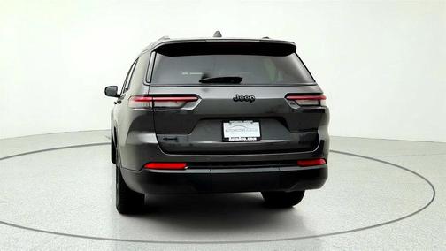 Baltic Gray Metallic Clearcoat 2024 Jeep Grand Cherokee L Altitude