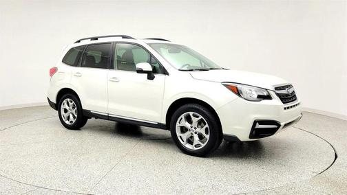 Crystal White Pearl 2018 Subaru Forester 2.5i Touring