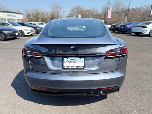 Midnight Silver Metallic 2022 Tesla Model S Plaid