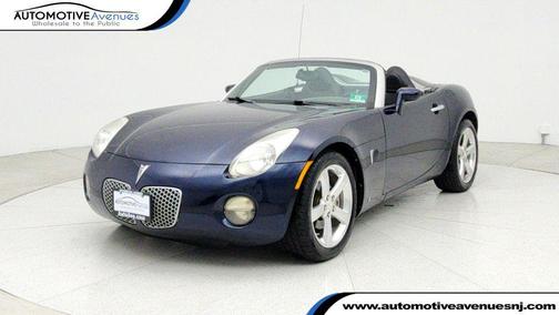 2008 Pontiac Solstice 2dr Convertible w/ ABS, Air Conditioning & Premium Package