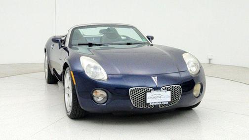 2008 Pontiac Solstice 2dr Convertible w/ ABS, Air Conditioning & Premium Package