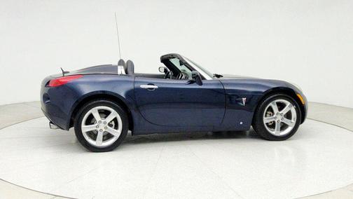 2008 Pontiac Solstice 2dr Convertible w/ ABS, Air Conditioning & Premium Package