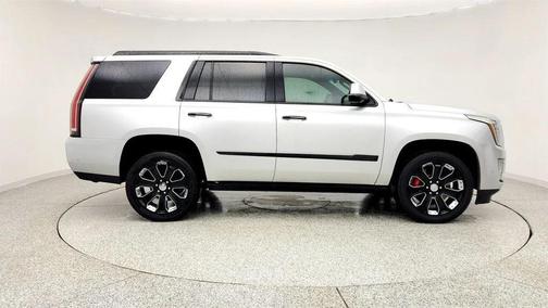 2020 Cadillac Escalade Platinum