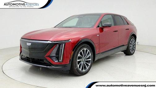 2024 Cadillac LYRIQ Sport