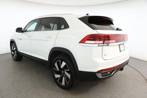 2024 Volkswagen Atlas Cross Sport 2.0T SE w/Technology 4MOTION