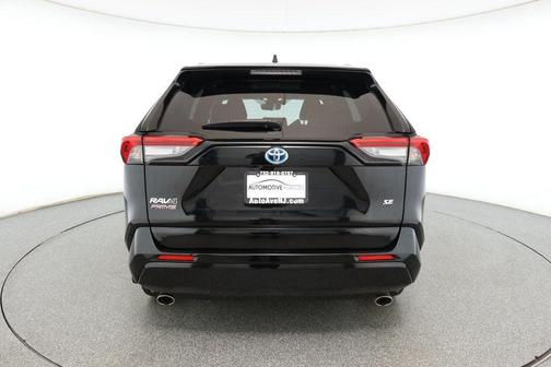 2024 Toyota RAV4 Prime SE