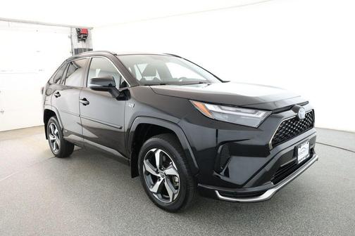 2024 Toyota RAV4 Prime SE
