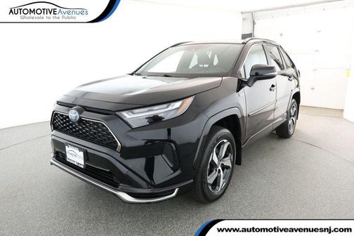 2024 Toyota RAV4 Prime SE