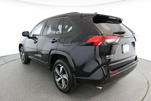 2024 Toyota RAV4 Prime SE