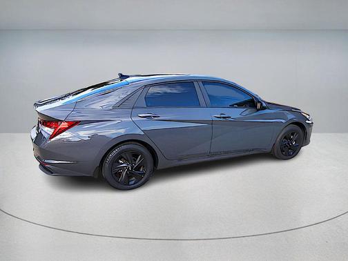 2023 Hyundai ELANTRA HEV Blue