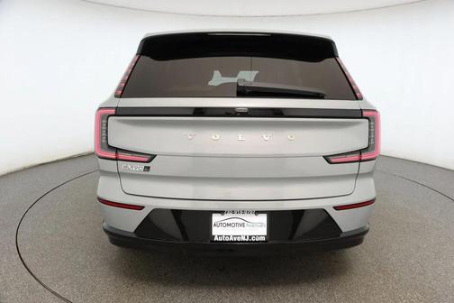 2025 Volvo EX90 Twin Motor Plus