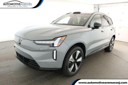 2025 Volvo EX90 Twin Motor Plus