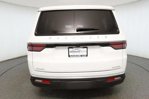 2022 Jeep Wagoneer Series III 4x4