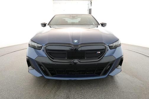 2024 BMW i5 M60