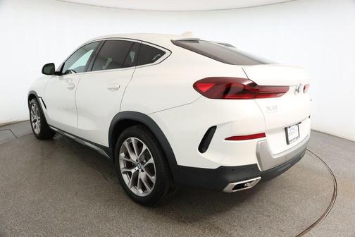 2022 BMW X6 xDrive40i