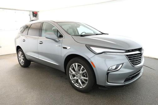 2023 Buick Enclave Essence AWD