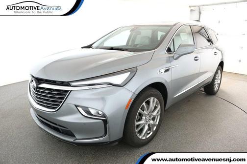 2023 Buick Enclave Essence AWD