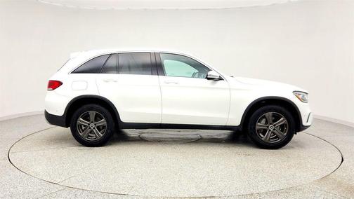 Polar White 2022 Mercedes-Benz GLC 300 4MATIC