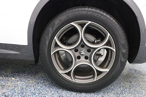 2022 Alfa Romeo Stelvio Ti