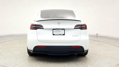 2022 Tesla Model Y Performance Dual Motor All-Wheel Drive
