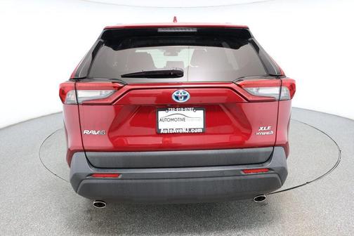 2023 Toyota RAV4 Hybrid XLE Premium