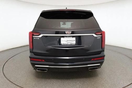 2021 Cadillac XT6 Premium Luxury FWD