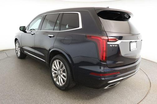 2021 Cadillac XT6 Premium Luxury FWD