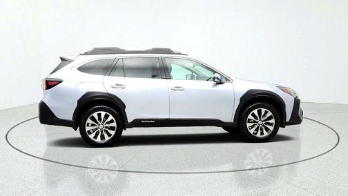 Ice Silver Metallic 2023 Subaru Outback Touring XT