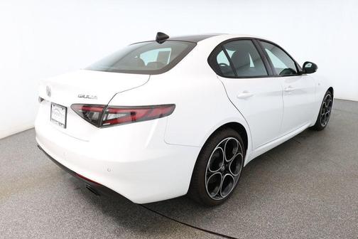 2024 Alfa Romeo Giulia Ti