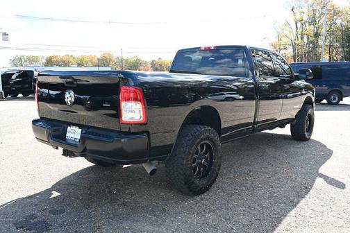 2022 RAM 3500 Tradesman Crew Cab 4x4 8' Box