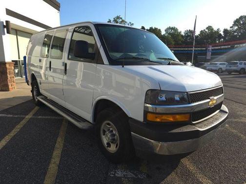 2023 Chevrolet Express 2500 RWD 2500 Regular Wheelbase WT