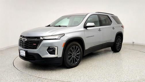 Sterling Gray Metallic 2023 Chevrolet Traverse RS