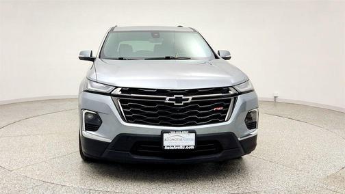 Sterling Gray Metallic 2023 Chevrolet Traverse RS