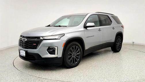 Sterling Gray Metallic 2023 Chevrolet Traverse RS