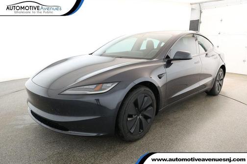 2025 Tesla Model 3 Long Range