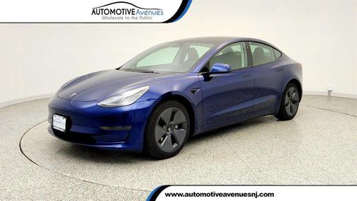 Deep Blue Metallic 2023 Tesla Model 3 Standard Range