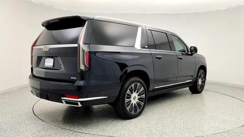 2022 Cadillac Escalade ESV Premium Luxury Platinum