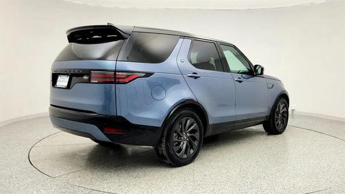 2023 Land Rover Discovery P300 S R-Dynamic