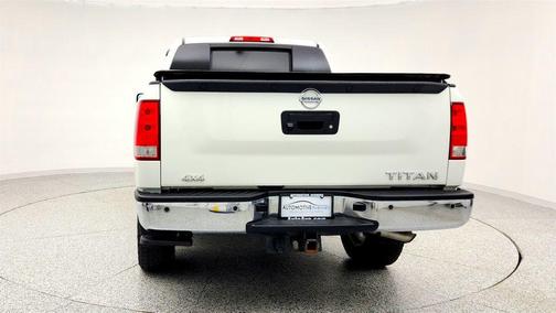 2013 Nissan Titan SV