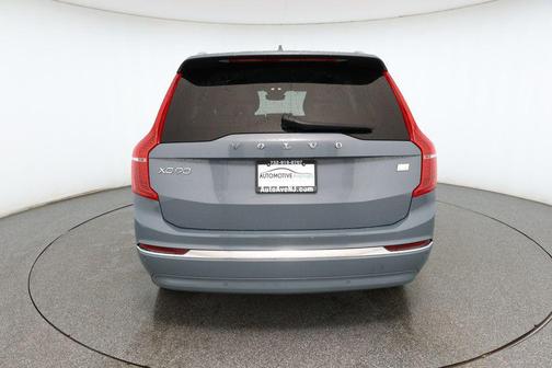 2023 Volvo XC90 Recharge Plug-In Hybrid T8 Plus Bright Theme 7-Seater
