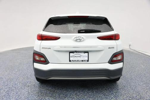 Chalk White 2019 Hyundai KONA EV Ultimate