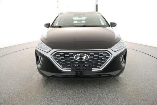 2021 Hyundai IONIQ Plug-In Hybrid SE