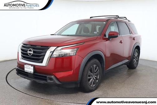 2022 Nissan Pathfinder SV 2WD
