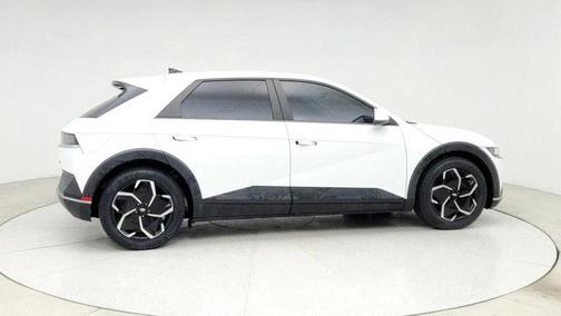 2022 Hyundai IONIQ 5 SEL