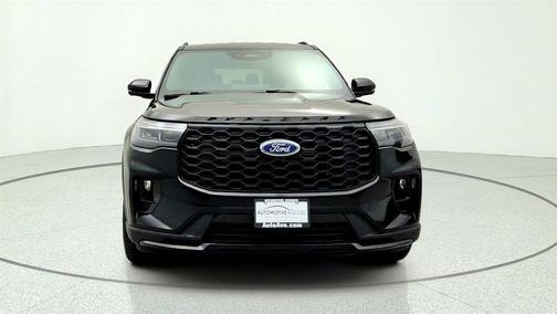 Agate Black Metallic 2025 Ford Explorer ST-Line 4WD w/ Street Pack